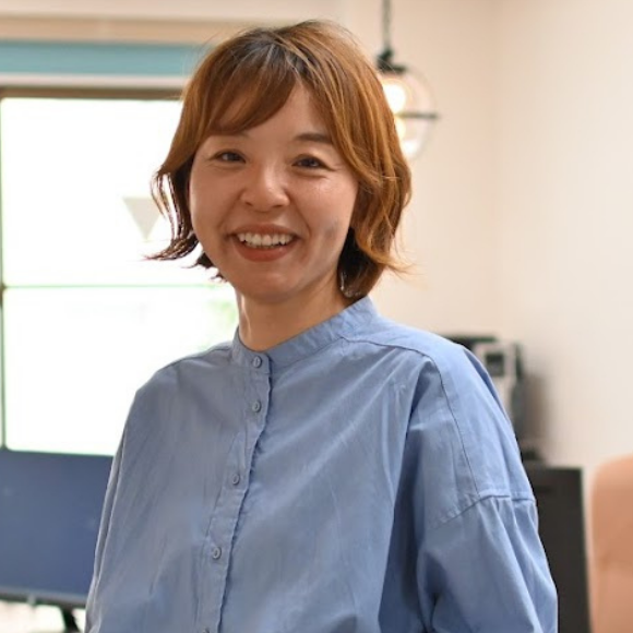 北川歩理 先生